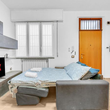 Ris161 -Modern Apartment Equipped With All Comfort- Сесто-Сан-Джованни Экстерьер фото